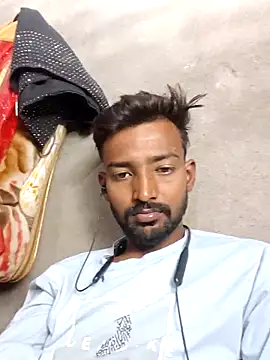 India HOT23 online show from May 10, 2026, 7:02 am