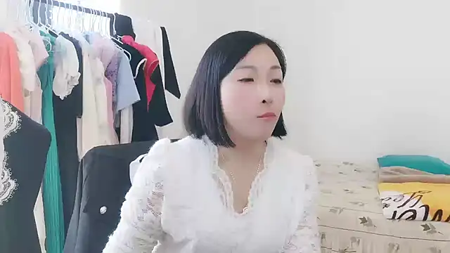 Rachel-6600 online show from November 28, 2025, 3:53 am