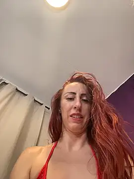 SusieandLacey online show from June 24, 2026, 8:57 am