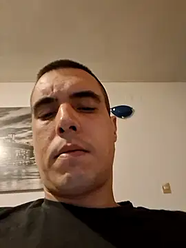 marco199077 online show from February 17, 2026, 7:42 pm