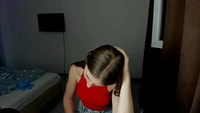 Snapshot of LilyHaart chatting on September 9, 2025, 5:23 pm LilyHaart online show from September 9, 2025, 5:23 pm