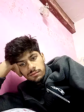 Snapshot of pramanx23 chatting on December 5, 2025, 5:53 pm pramanx23 online show from December 5, 2025, 5:53 pm