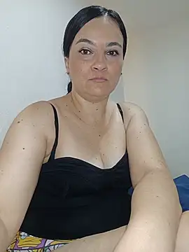 Snapshot of megan_milf79 chatting on June 3, 2026, 12:19 pm megan milf79 online show from June 3, 2026, 12:19 pm