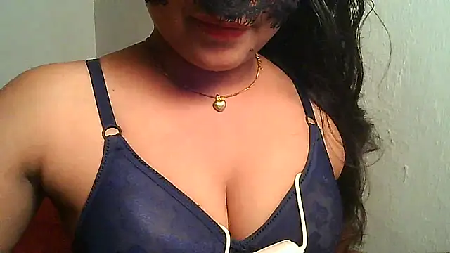 Snapshot of Cludi-New chatting on March 16, 2025, 4:56 pm Cludi-New online show from March 16, 2025, 4:56 pm