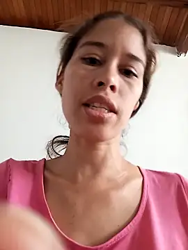 Sexi girl29 online show from April 25, 2026, 1:41 pm
