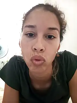 Sexi girl29 online show from May 25, 2026, 9:10 pm