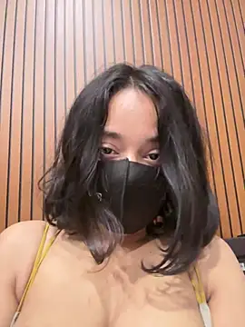 lustyindiancouple online show from March 14, 2025, 10:05 pm