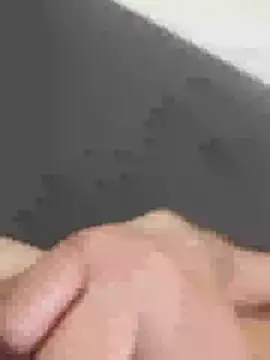 Snapshot of gui67675 chatting on March 23, 2025, 6:05 am gui67675 online show from March 23, 2025, 6:05 am