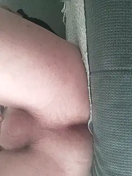 Snapshot of gui67675 chatting on October 21, 2025, 9:32 am gui67675 online show from October 21, 2025, 9:32 am