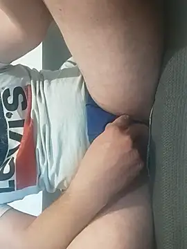 Snapshot of gui67675 chatting on October 25, 2025, 4:09 am gui67675 online show from October 25, 2025, 4:09 am