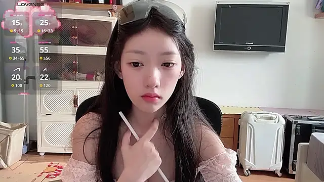 umi-dd online show from July 11, 2026, 3:53 am