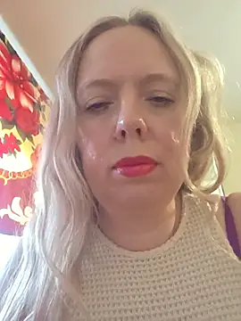 Irina3718 online show from July 30, 2026, 10:36 am