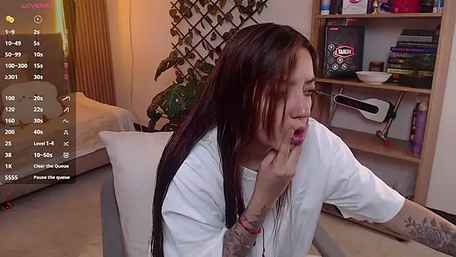 Soy mangx online show from February 8, 2026, 3:43 am