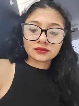 Snapshot of Guadalupe_Lopez chatting on October 4, 2025, 10:02 am Guadalupe Lopez online show from October 4, 2025, 10:02 am