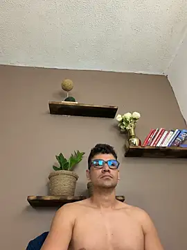 Guadalupe Lopez online show from June 30, 2026, 11:00 am