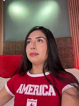 Snapshot of iberiavega chatting on March 5, 2026, 8:16 pm iberiavega online show from March 5, 2026, 8:16 pm