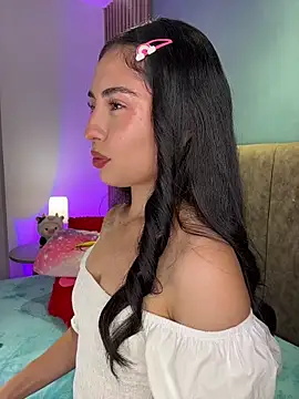 Snapshot of iberiavega chatting on March 10, 2026, 8:25 pm iberiavega online show from March 10, 2026, 8:25 pm