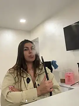 AngelinaMeov online show from March 17, 2025, 4:43 pm