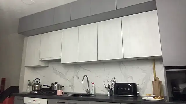 AngelinaMeov online show from March 19, 2025, 10:09 pm