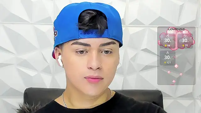 Snapshot of Sam_Daves chatting on November 24, 2025, 2:06 pm Sam Daves online show from November 24, 2025, 2:06 pm