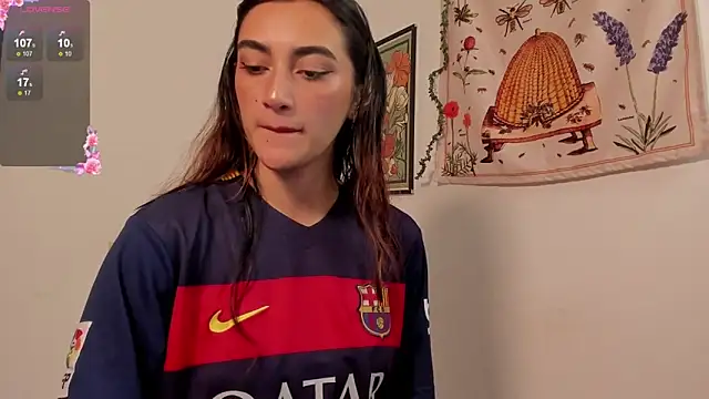 Snapshot of Gabee7_ chatting on November 5, 2025, 4:18 pm Gabee7 online show from November 5, 2025, 4:18 pm