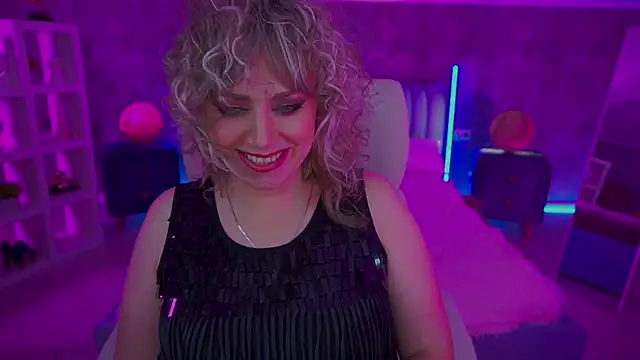 CandyLadyyy online show from June 22, 2026, 3:25 am
