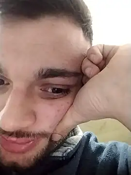 Francescodicristina44 online show from February 21, 2026, 9:27 pm