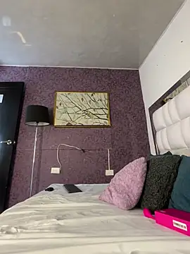 Snapshot of LunaCandy_ chatting on December 4, 2025, 1:20 pm LunaCandy online show from December 4, 2025, 1:20 pm