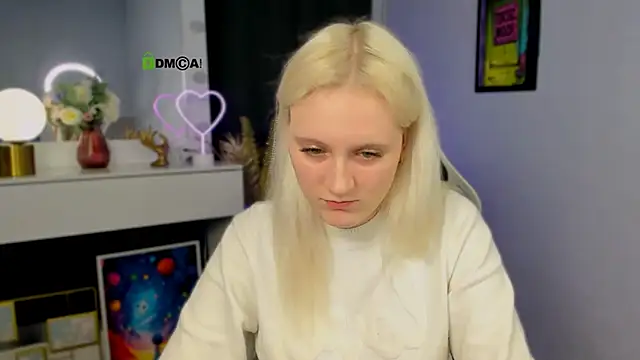 madam uliis online show from March 19, 2025, 6:34 pm