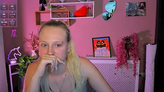 madam uliis online show from July 30, 2026, 8:02 am