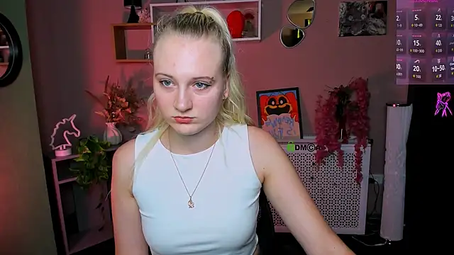 madam uliis online show from July 31, 2026, 8:03 am