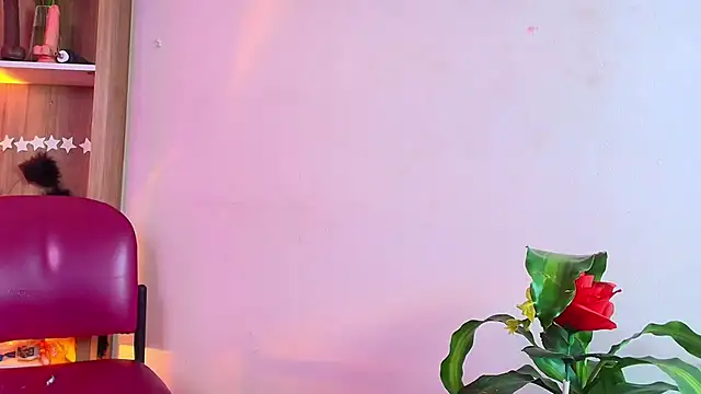 EllenaBoobs  online show from July 28, 2026, 3:21 pm