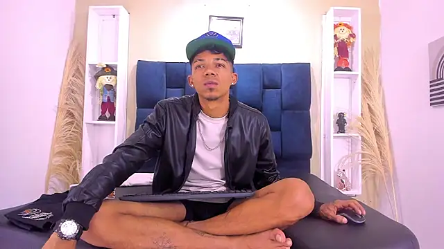 Gregory Sforza online show from September 28, 2025, 7:19 pm