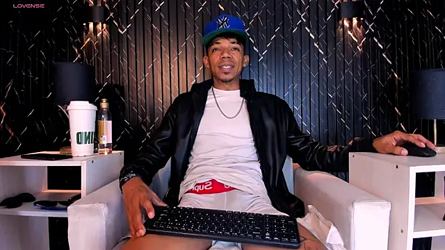 Gregory Sforza online show from October 3, 2025, 12:46 pm