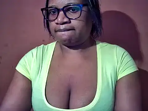 Snapshot of sexyamanda_ chatting on September 30, 2025, 4:39 am sexyamanda online show from September 30, 2025, 4:39 am