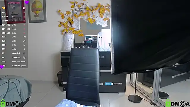 Lilysweet13 online show from October 29, 2025, 11:23 am