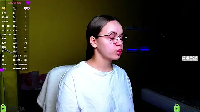 Lilysweet13 online show from January 17, 2026, 5:16 pm