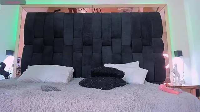 Daia Ortiz online show from March 20, 2025, 10:29 pm