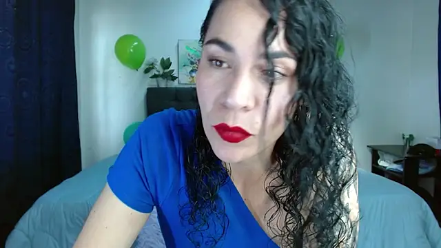 mia velvet1 online show from March 20, 2025, 2:10 pm