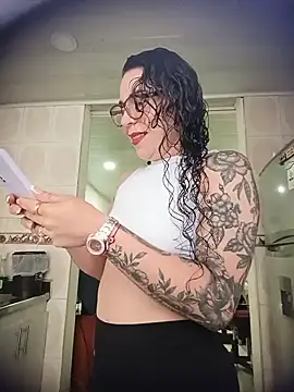 mia velvet1 online show from June 14, 2026, 1:24 pm