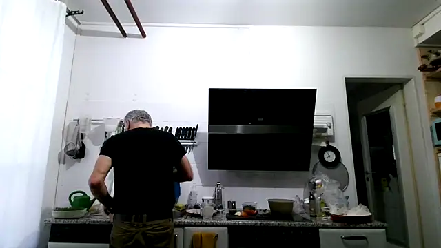 Berg Boy online show from February 24, 2026, 6:55 am