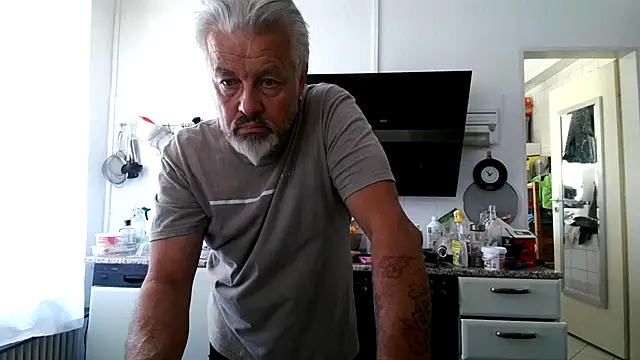 Berg Boy online show from July 29, 2026, 11:52 am