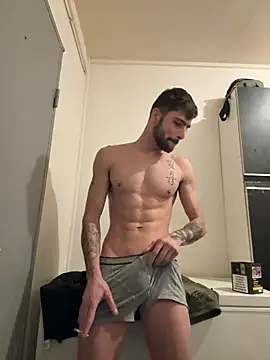 Hugo34bg online show from January 18, 2026, 4:27 am