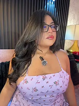 Snapshot of Alexa_Madisson chatting on July 22, 2026, 7:05 pm Alexa Madisson online show from July 22, 2026, 7:05 pm