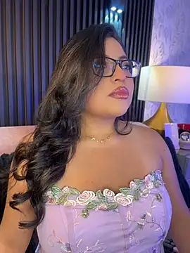 Snapshot of Alexa_Madisson chatting on July 29, 2026, 8:07 pm Alexa Madisson online show from July 29, 2026, 8:07 pm
