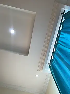 Ivelleee  online show from September 26, 2025, 9:19 pm