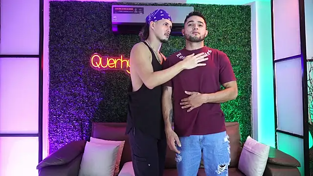 Snapshot of Bait4men chatting on December 17, 2025, 8:48 pm Bait4men online show from December 17, 2025, 8:48 pm