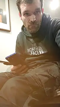 LKC94 online show from February 11, 2026, 11:21 pm