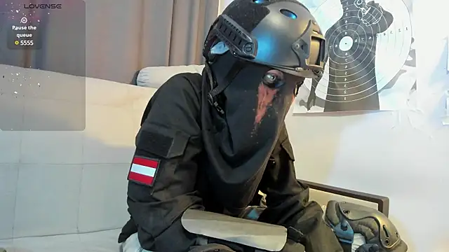 Snapshot of cos_operator chatting on March 12, 2025, 3:40 pm cos operator online show from March 12, 2025, 3:40 pm