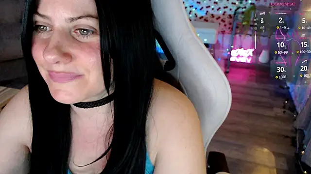 Snapshot of BellaStar84 chatting on May 8, 2026, 6:30 am BellaStar84 online show from May 8, 2026, 6:30 am